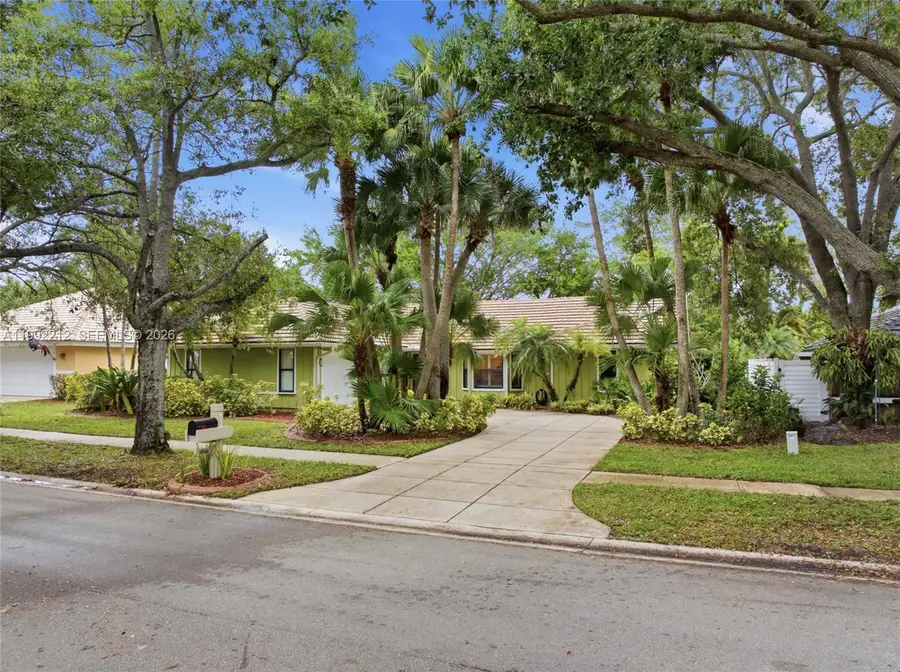 18546 Lake Bend Drive, Jupiter, FL 33458 - #2