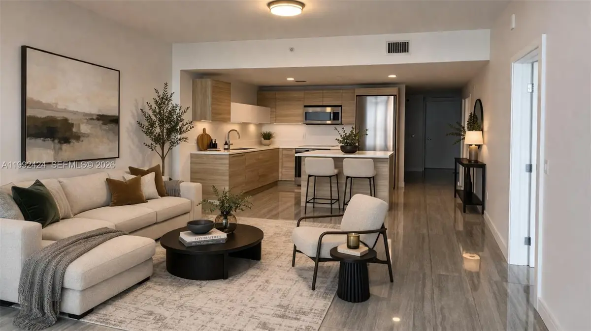 16385 Biscayne Boulevard #2206, North Miami Beach, FL 33160 - #1