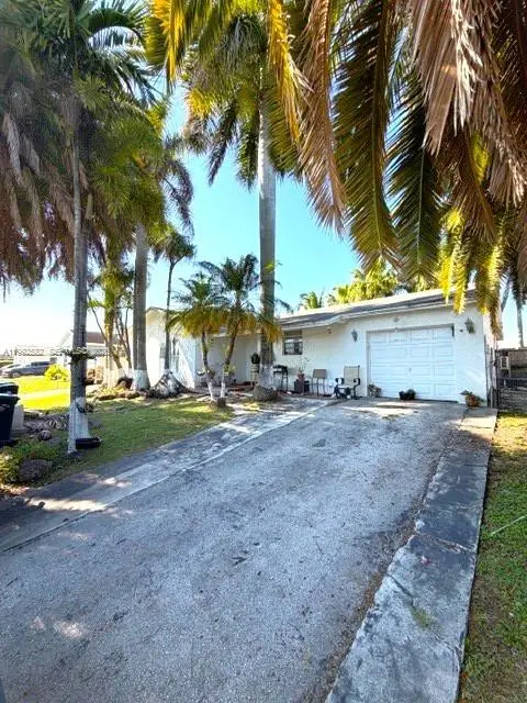13041 SW 260th Terrace, Homestead, FL 33032