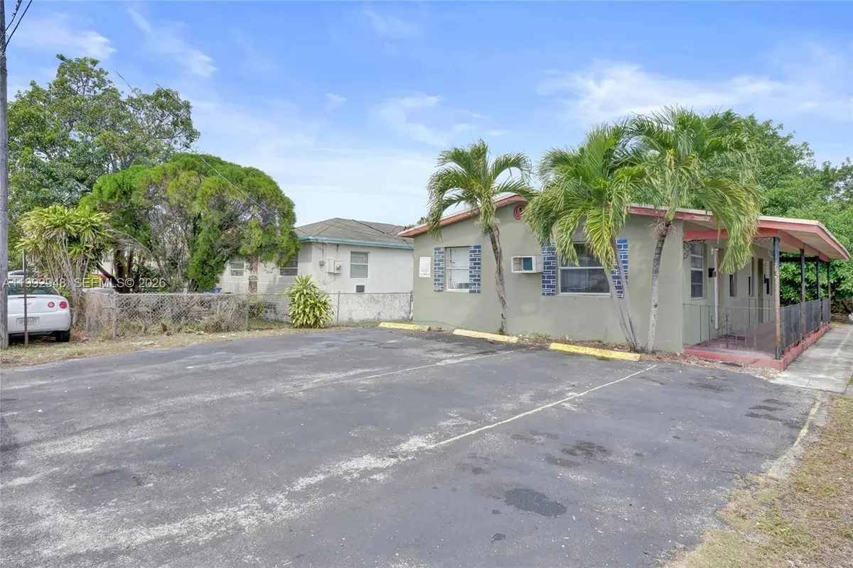 724 NW 6th Street, Hallandale Beach, FL 33009 - #1