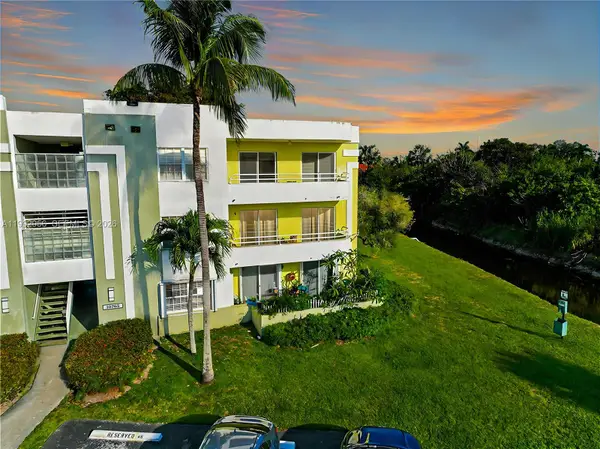 10765 SW 108th Avenue #208, Miami, FL 33176