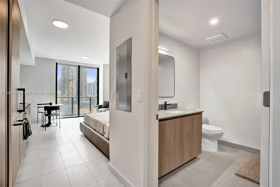 121 NE 5th Street #1404, Miami, FL 33132 - #2