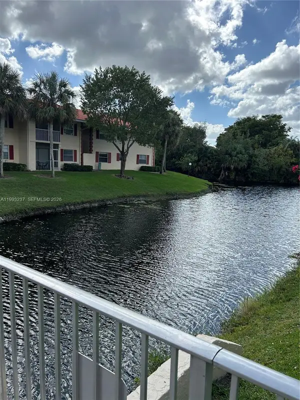 Address Withheld By Seller, Coral Springs, FL 33065