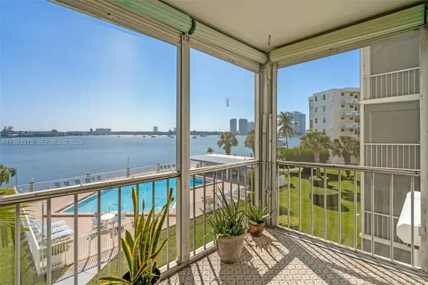 3010 Marcos Drive #R308, Aventura, FL 33160
