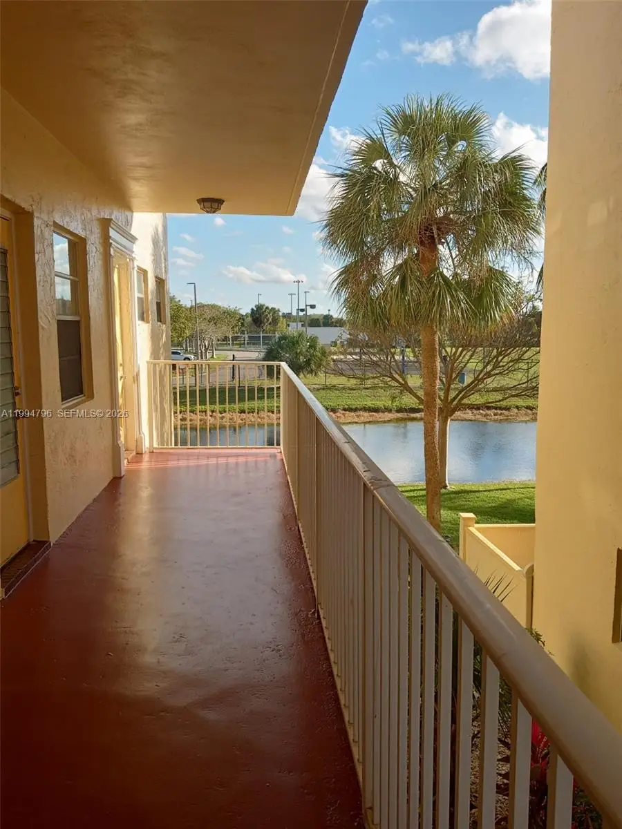 Address Withheld By Seller, Lauderdale Lakes, FL 33319 - #2