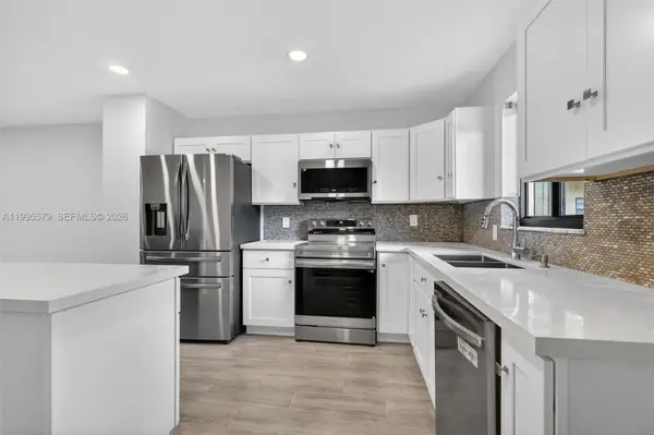 275 Gate Road #104, Hollywood, FL 33024