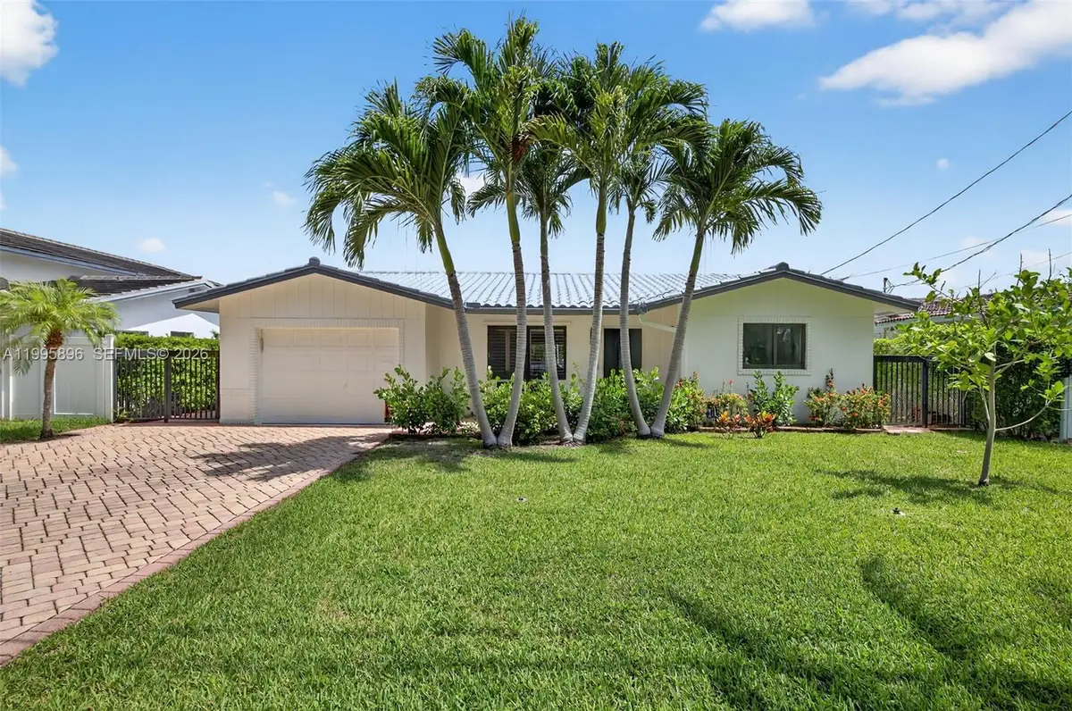 2481 SE 15th Street, Pompano Beach, FL 33062 - #1