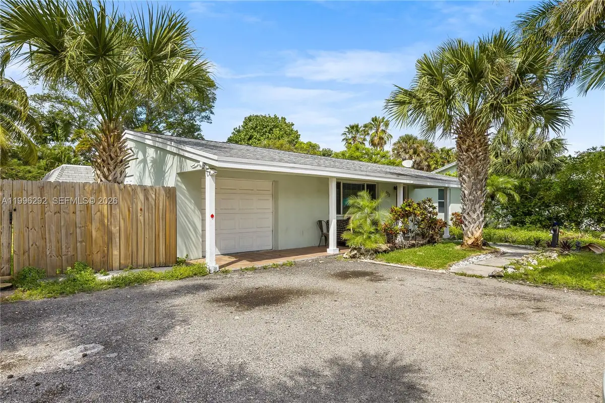 417 SW 1st Avenue, Boynton Beach, FL 33435 - #1