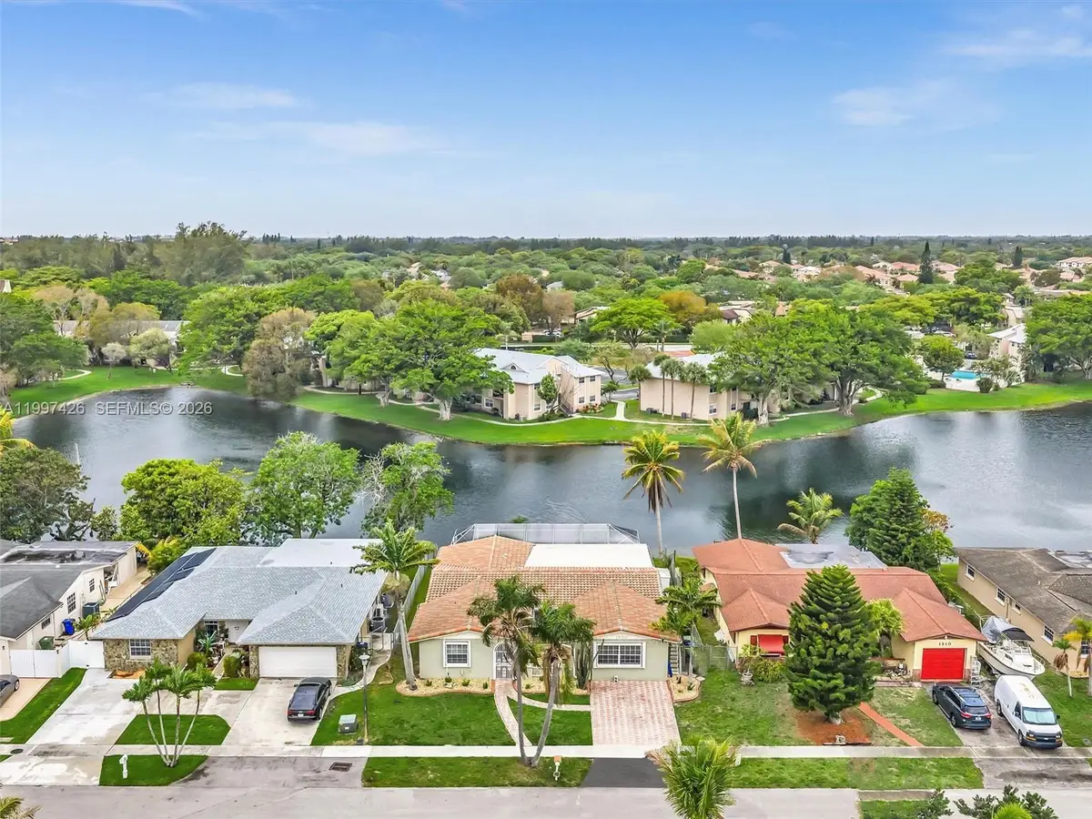 1900 NW 95th Avenue, Pembroke Pines, FL 33024 - #1