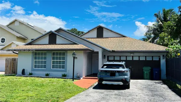 18901 NW 77th Court, Hialeah, FL 33015