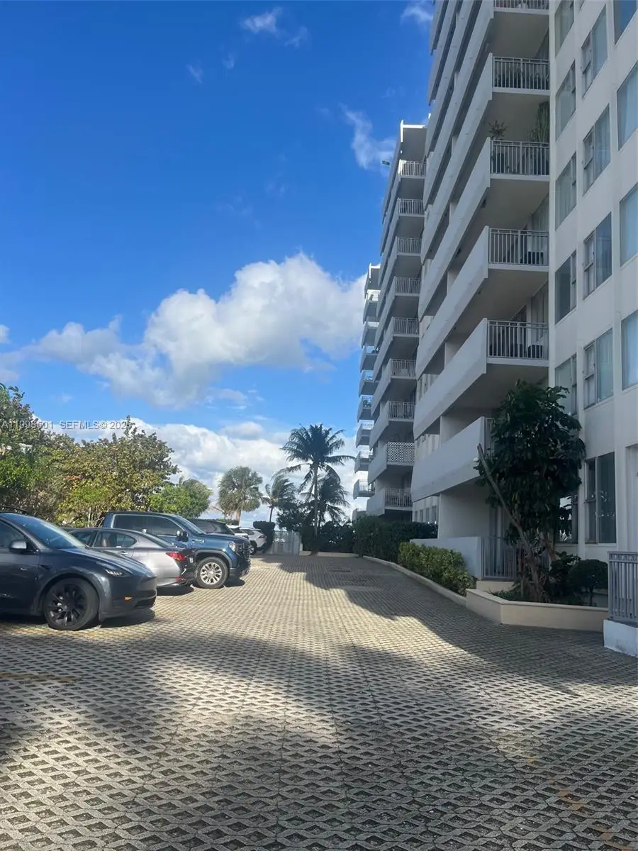 7545 E Treasure Drive #5H, North Bay Village, FL 33141 - #2