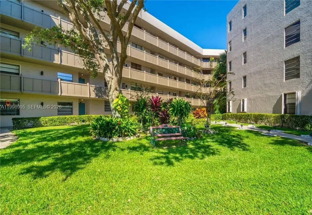 1100 Colony Point Circle #105, Pembroke Pines, FL 33026 - #1