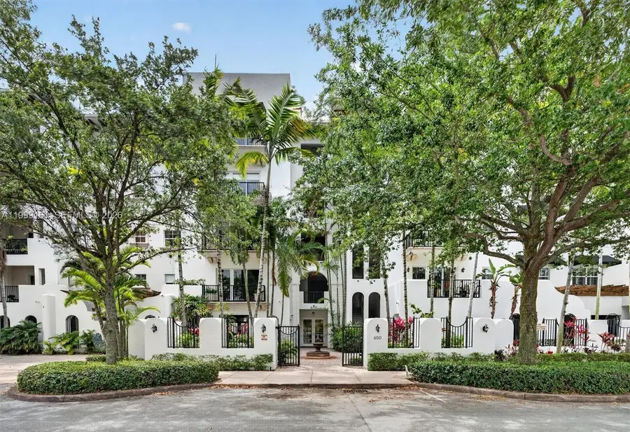 650 Valencia Avenue #302, Coral Gables, FL 33134 - #3