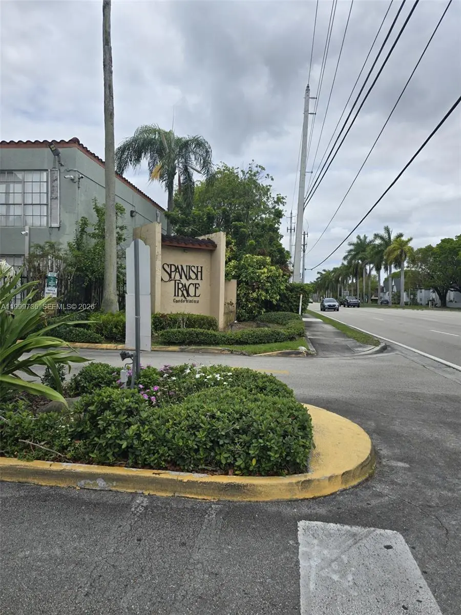 10786 N Kendall Drive #D5, Miami, FL 33176 - #1