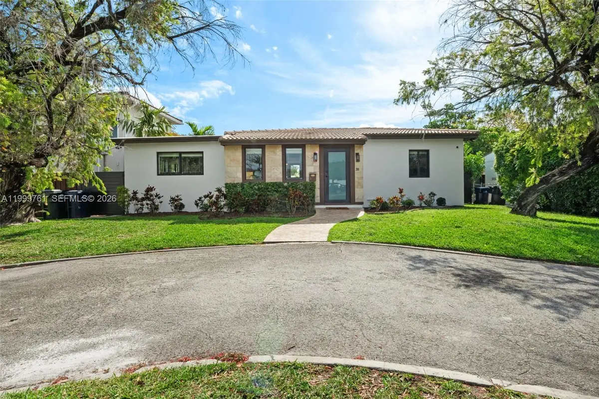 281 Pocatella Street, Miami Springs, FL 33166 - #1