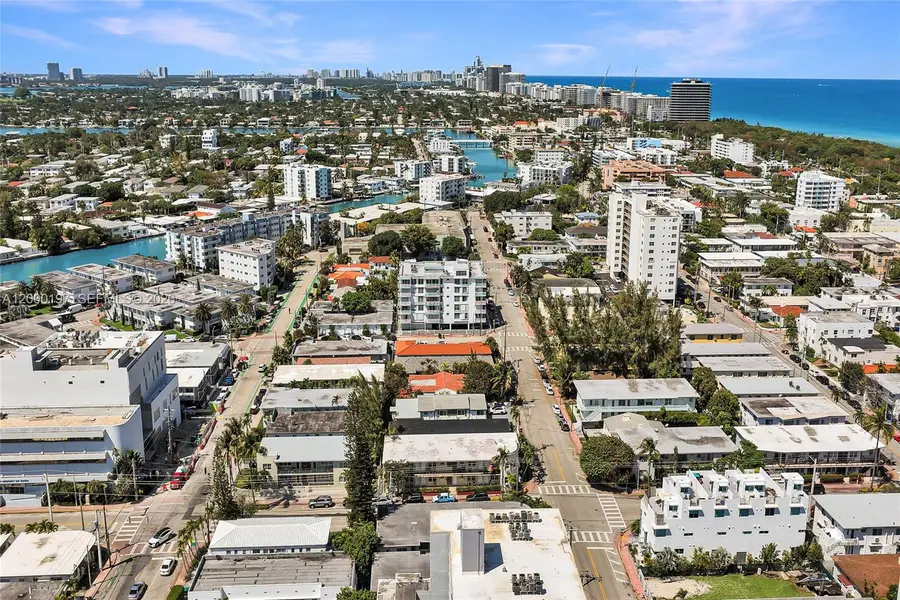7710 Carlyle Avenue, Miami Beach, FL 33141 - #2