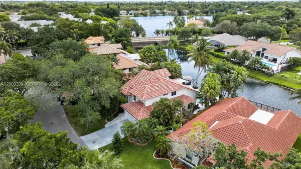 11620 S Budd Drive, Cooper City, FL 33026