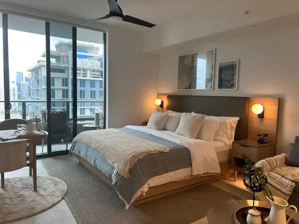 159 NE 6 St Street #3206, Miami, FL 33132