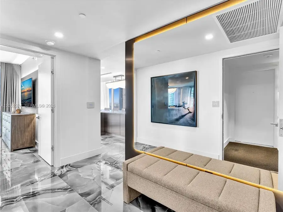 475 Brickell Avenue #2715, Miami, FL 33131 - #3