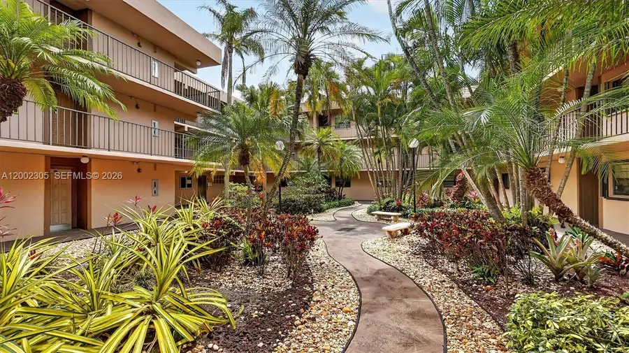 10975 SW 107th Street #202, Miami, FL 33176 - #2