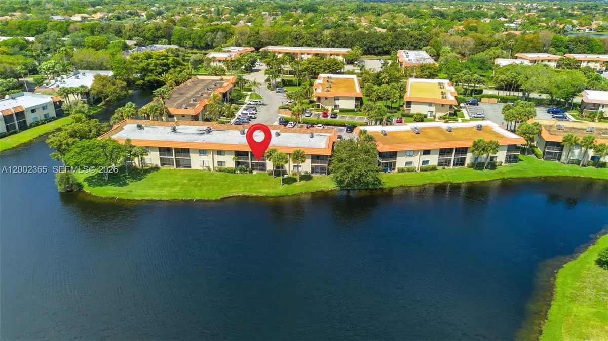 390 Lakeview Drive #102, Weston, FL 33326 - #1