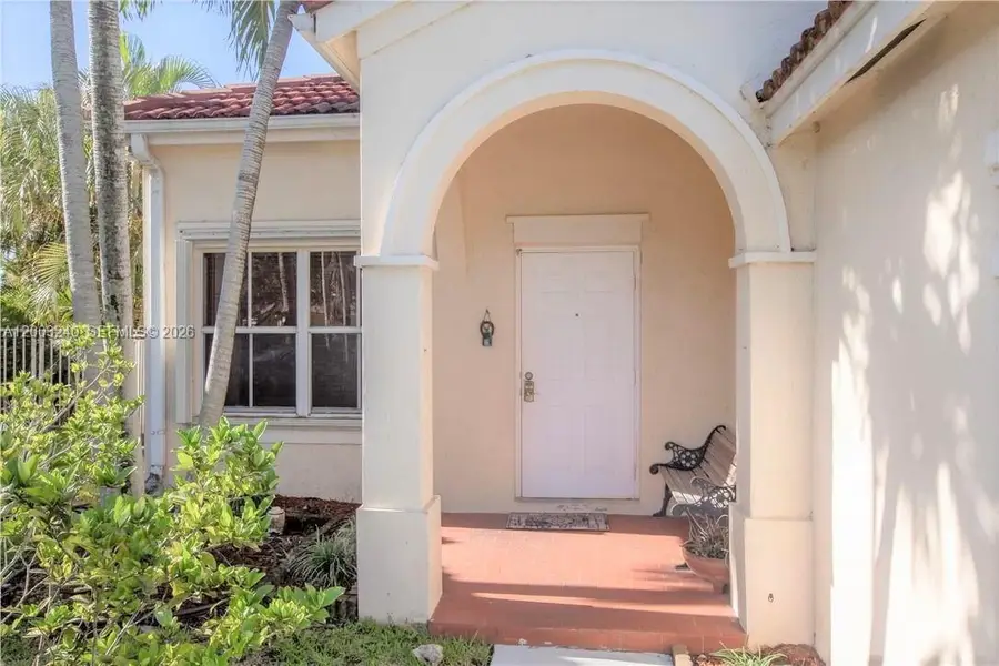 777 Tanglewood Circle, Weston, FL 33327 - #2