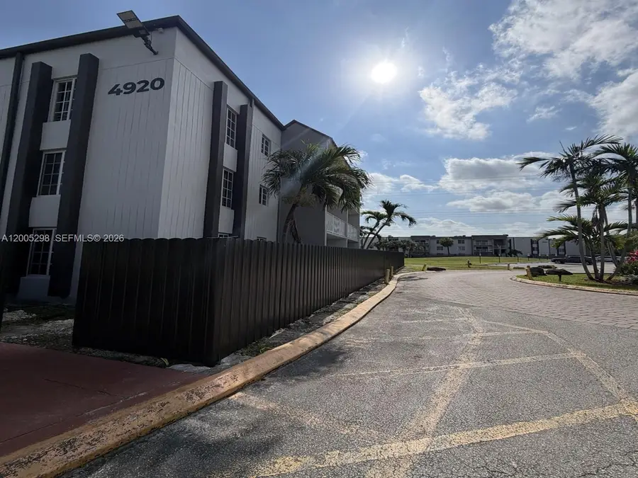4920 NW 79th Avenue #313, Doral, FL 33166 - #2