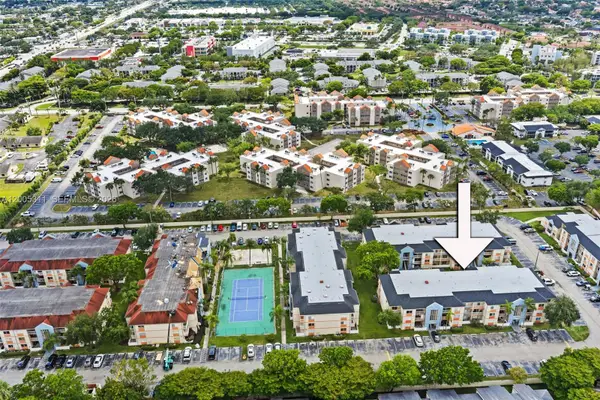 18880 NW 57th Avenue #301, Hialeah, FL 33015