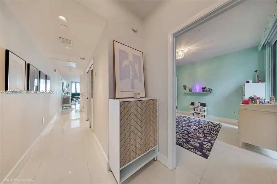 6000 Collins Avenue #118, Miami Beach, FL 33140 - #2