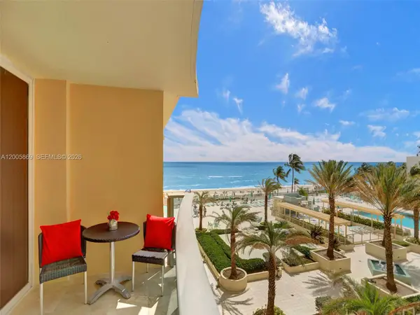 Address Withheld By Seller, Hollywood, FL 33019