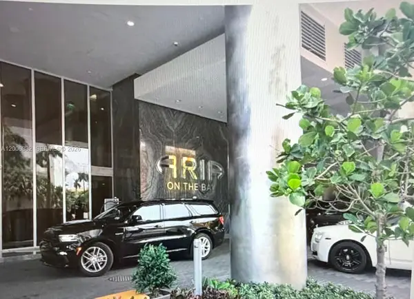 Address Withheld By Seller, Miami, FL 33132