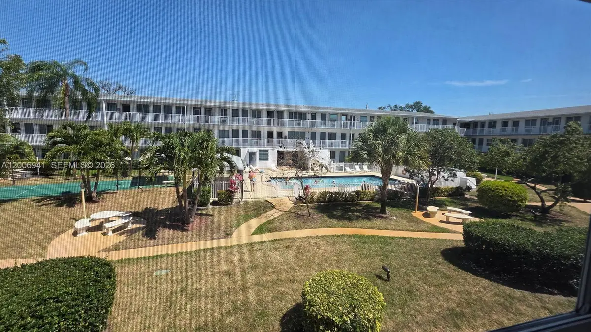 15610 NE 6th Avenue #10D, Miami, FL 33162 - #1