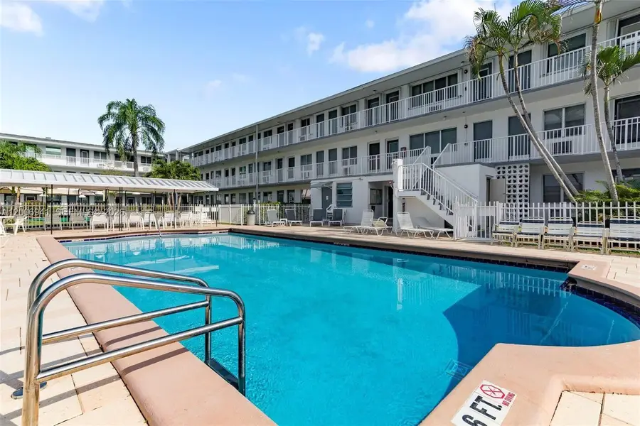15610 NE 6th Avenue #10D, Miami, FL 33162 - #2