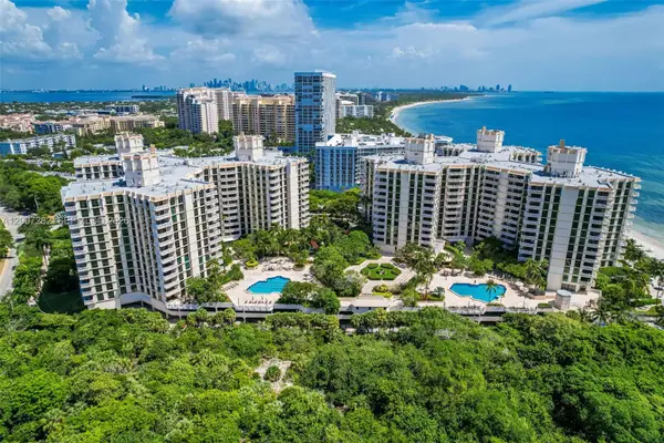 Address Withheld By Seller, Key Biscayne, FL 33149