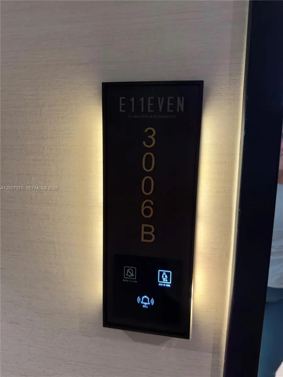 20 NE 11th Street #3006B, Miami, FL 33132 - #2