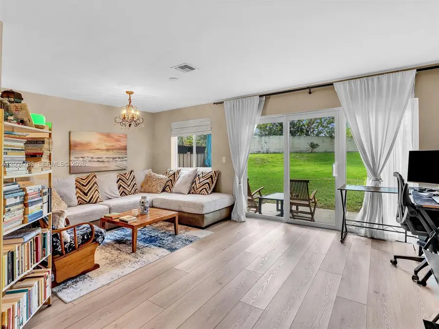 1958 E Discovery Circle E, Deerfield Beach, FL 33442 - #2