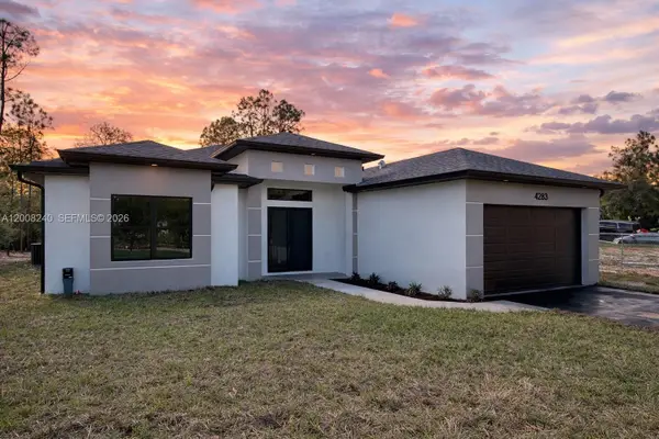 4283 10th Street Ne, Naples, FL 34120