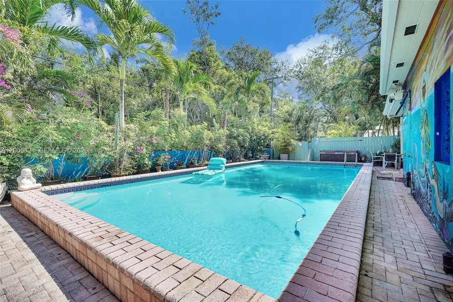 9325 NE 5th Avenue, Miami Shores, FL 33138 - #2