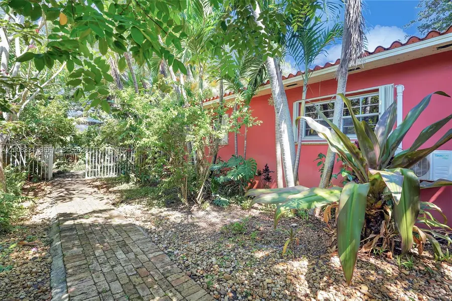 9325 NE 5th Avenue, Miami Shores, FL 33138 - #3