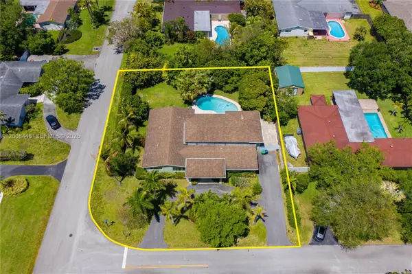 14590 SW 84th Court, Palmetto Bay, FL 33158