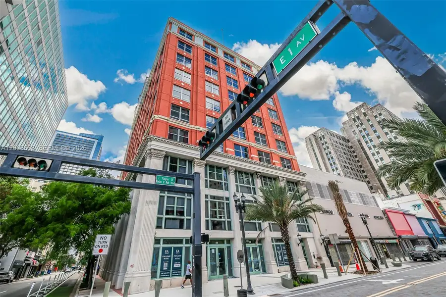 111 E Flagler Street #708, Miami, FL 33131 - #2