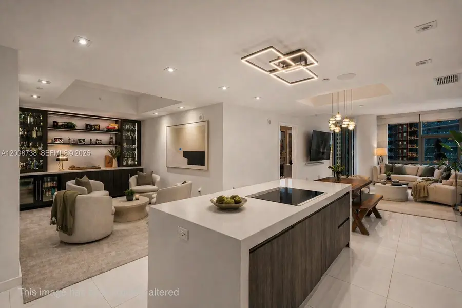 851 NE 1st Avenue #1412, Miami, FL 33132 - #2