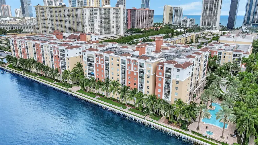 17145 N Bay Road #4102, Sunny Isles Beach, FL 33160 - #2