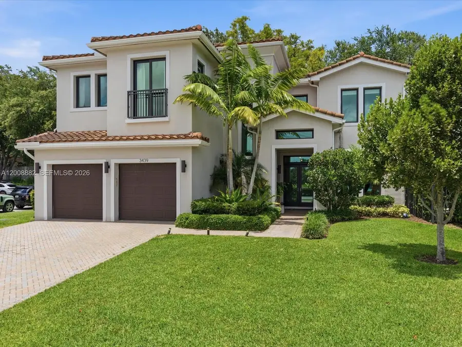 3439 N Brookfield Circle N, Hollywood, FL 33312 - #2