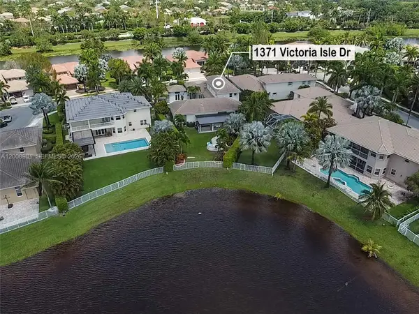 1371 Victoria Isle Drive, Weston, FL 33327
