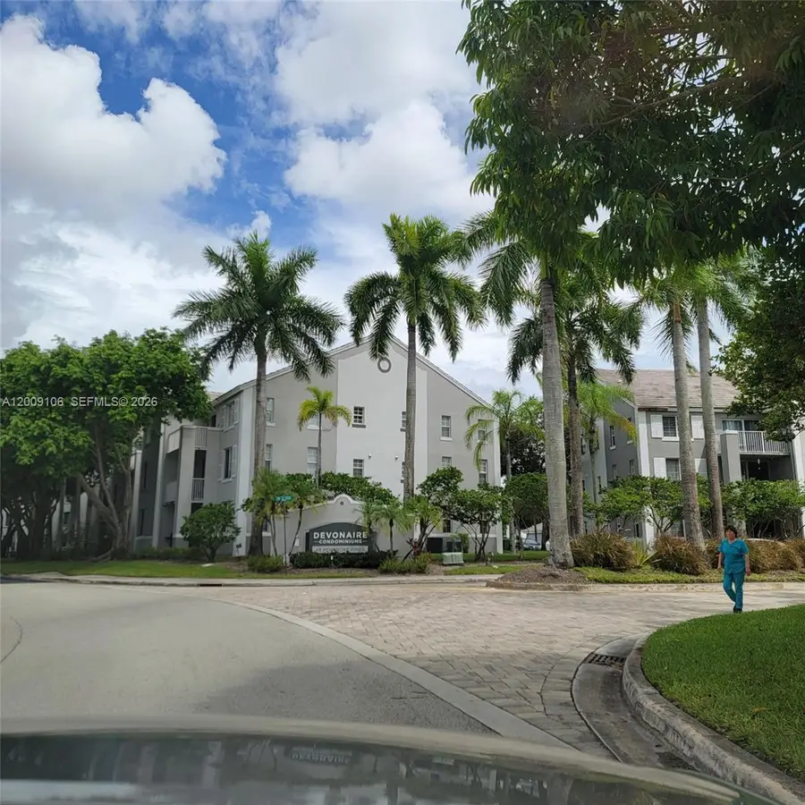 711 SW 111th Way #301, Pembroke Pines, FL 33025 - #3