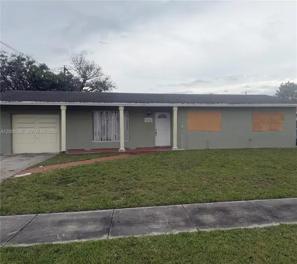 16211 SW 102nd Court, Miami, FL 33157