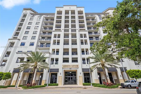 301 Altara Avenue #822, Coral Gables, FL 33146