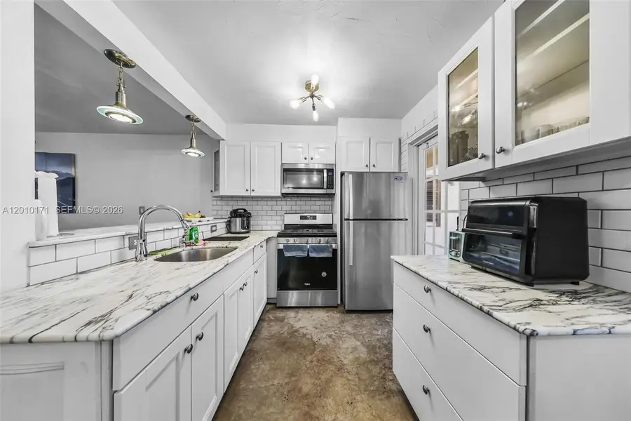 1698 Jefferson Avenue #9, Miami Beach, FL 33139 - #3
