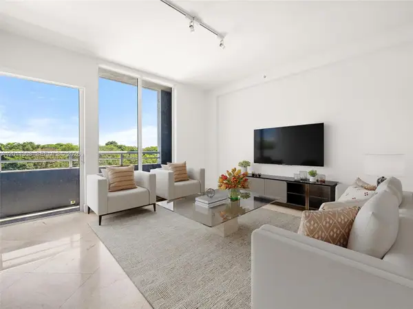 3250 Grand Avenue #506, Miami, FL 33133